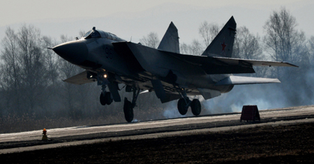 Следователи начали проверку после аварийного приземления Ил-38 в Жуковском