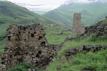 Власти Ингушетии просят тейпы подключиться к реставрации разрушающихся родовых башен