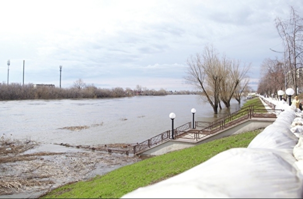 Уровень воды в реке Тобол в Кургане в ближайшие дни достигнет отметку в 10 метров, из-за паводка эвакуированы почти 14 тыс. человек - Куренков