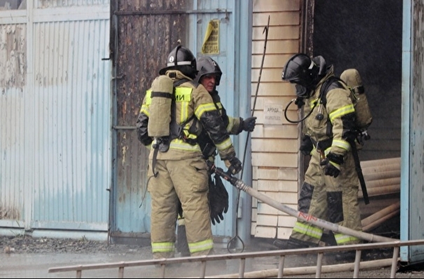 После атаки ВСУ на объекты ТЭК в двух районах Смоленской области произошли возгорания - губернатор