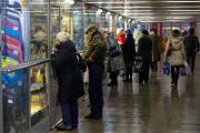 Владельцы тысячи объектов торговли в Москве понесут убытки из-за строительства транспортно-пересадочных узлов - член правления Ассоциации быстрого питания О.Сухотин