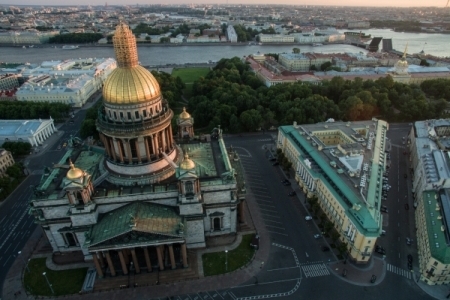 Исаакиевский собор в Петербурге перейдет к РПЦ, но сохранит музейную функцию