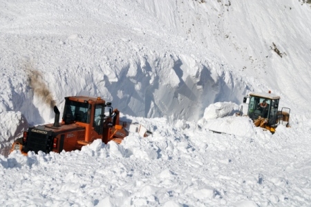 Угроза схода лавин объявлена в крымских горах на два дня