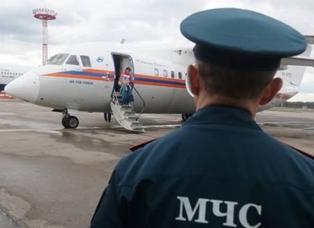 Двух детей, пострадавших в резонансном ДТП в ХМАО, доставят на лечение в Москву
