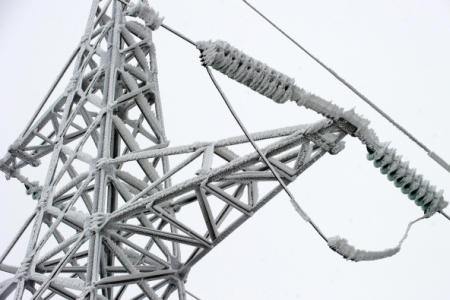 Аварийное отключение электроэнергии на Кубани и в Адыгее затронуло более 80 тыс. человек