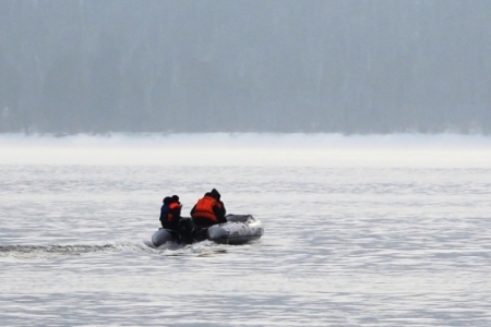 Части потерпевшего крушение на Алтае вертолета найдены в Телецком озере
