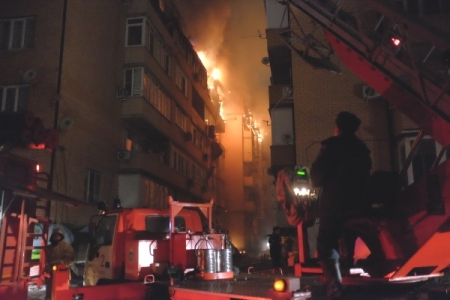 Почти две сотни жителей сгоревшей в Краснодаре многоэтажки размещены в гостиницах города
