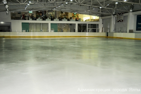 Ледовый каток в Ялте в марте откроется после реконструкции