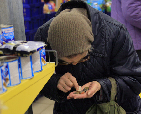 Острой необходимости в продовольственных картах для малоимущих в Петербурге нет
