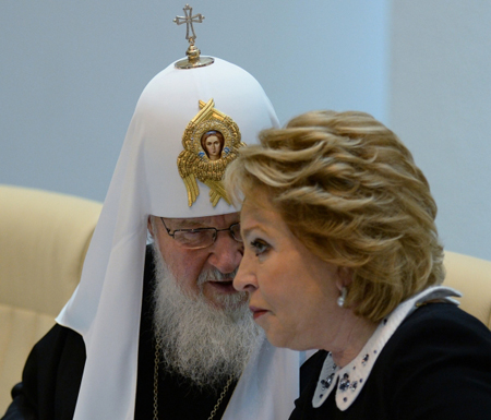 Патриарх Кирилл и Валентина Матвиенко выдвинуты в почетные граждане Санкт-Петербурга
