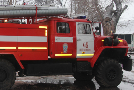 Двое взрослых и ребенок стали жертвами пожара в частном доме в Челябинске