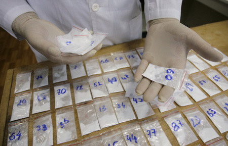 Почти 20 кг кокаина из Эквадора изъяли в порту Петербурга