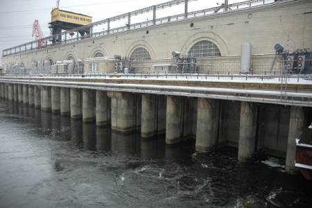 Половодье на Нижегородском гидроузле началось на полмесяца раньше обычного