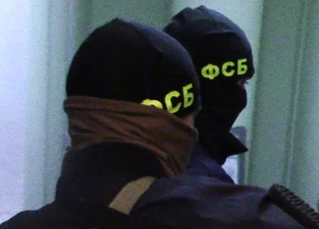 Пресечена деятельность преступной группы, занимавшейся сбытом в РФ  огнестрельного оружия