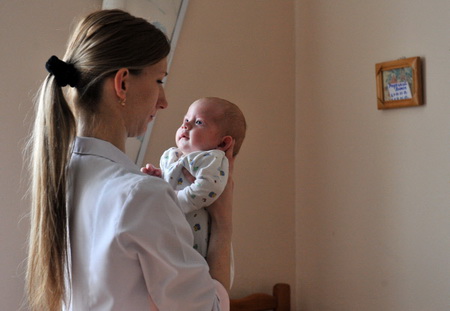 Власти Кубани думают о введении социальных выплат при рождении первого ребенка