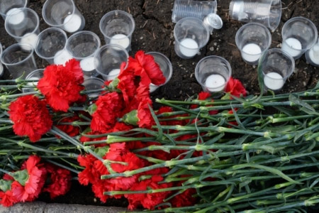 Члены семей погибших при теракте в Петербурге получат по 1 млн рублей
