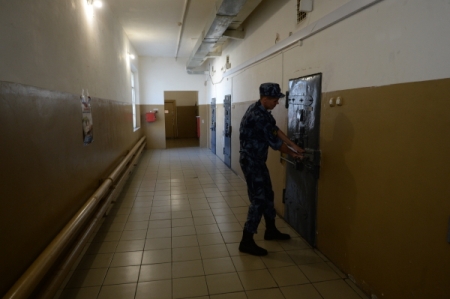 Полиция задержала в Крыму 8 человек после обысков у подозреваемых в экстремизме