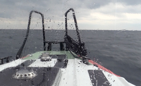 При крушении сухогруза в Керченском проливе был спасен моторист судна
