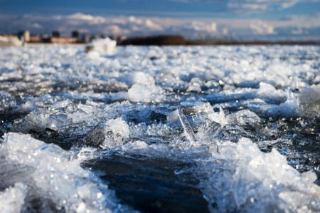 На малых реках Новосибирской области завершается ледоход