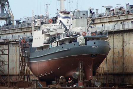 Затонувший на Черном море корабль "Лиман" заменят построенным кораблем "Иван Хурс"