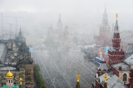 Накануне Дня Победы в Москве может выпасть снег