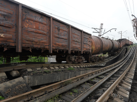 Железнодорожный вагон сошел с рельсов в Ярославле