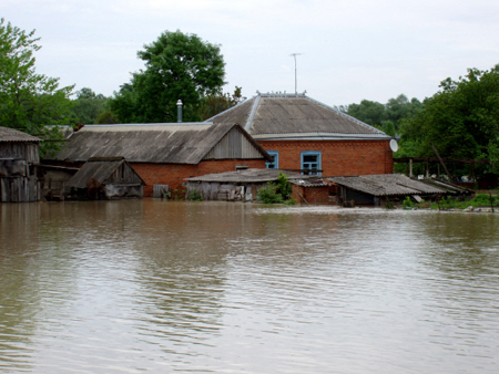 Ущерб от майских паводков в Адыгее оценивается почти в 300 млн рублей
