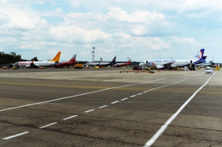Аэропорт Оренбурга в июле изменит расписание дневных рейсов из-за ремонта ВПП