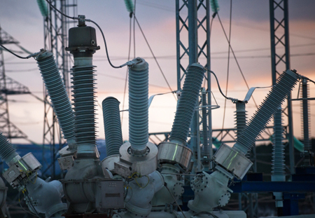 Более 140 тыс. человек четверть часа оставались без света в Крыму из-за энергосбоя