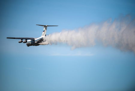 Самолет Ил-76 МЧС России прибыл в Салехард для участия в тушении лесных пожаров