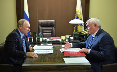 Путин поднял на встрече с Полтавченко проблему уплотнительной застройки в Петербурге