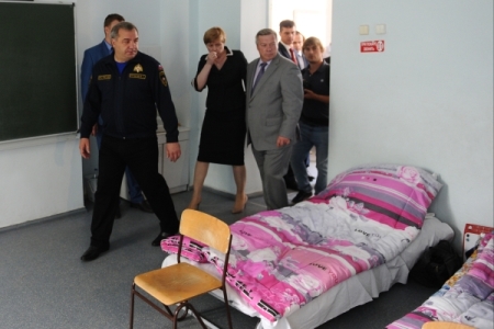 Погорельцев в Ростове-на-Дону переведут из пунктов временного размещения в гостиницы