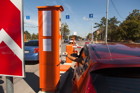 Автоматизированная система парковки появилась в симферопольском аэропорту