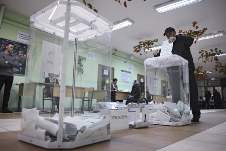 Более 5 человек на депутатское место претендуют на выборах в Москве