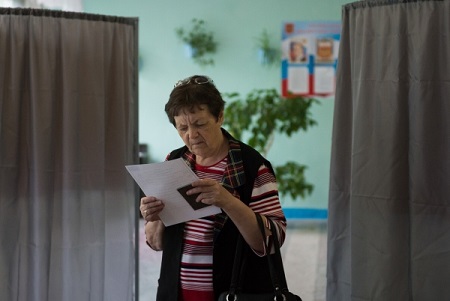 Сахалинцы активно голосуют на выборах депутатов облдумы