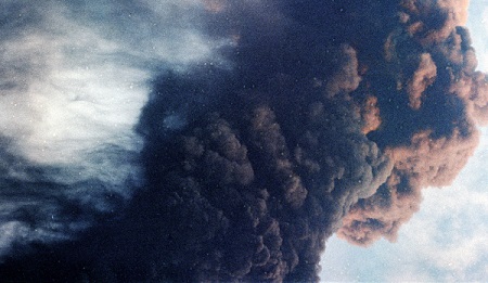 Камчатский вулкан Шивелуч выбросил пепел на 6 км
