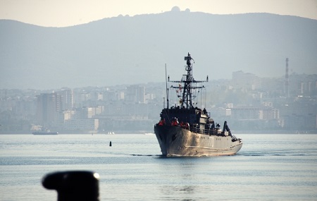 Почти 600 моряков Черноморского флота участвуют в выборах губернатора Севастополя вдали от родных берегов