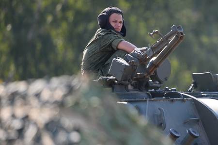 Танковая бригада из Подмосковья перебрасывается на учения в Белоруссию