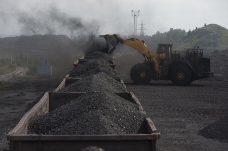 Сахалинские власти восстановят запасы угля в Северо-Курильске, пострадавшем от тайфуна