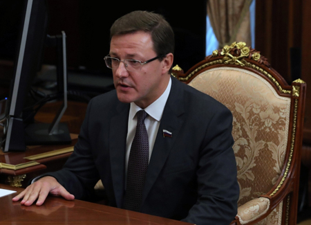 Азарова представили в Самаре в качестве врио губернатора