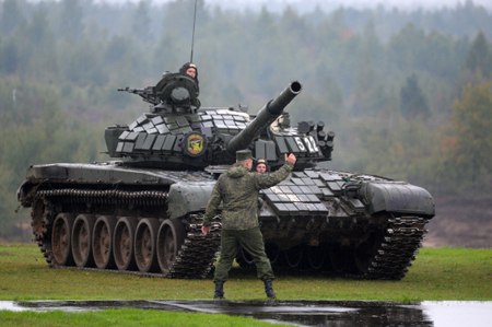 Около 250 танков Т-72 и до 3 тыс. военнослужащих были задействованы в учении под Челябинском