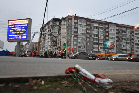 Взрыв в жилом доме в Ижевске произошел на третьем этаже - СКР