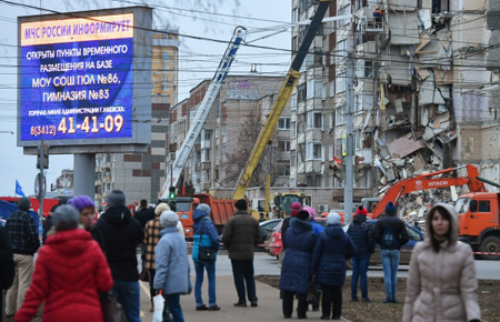 Комплексы для диагностики частично обрушившегося дома направлены в Ижевск из Москвы и Нижнего Новгорода