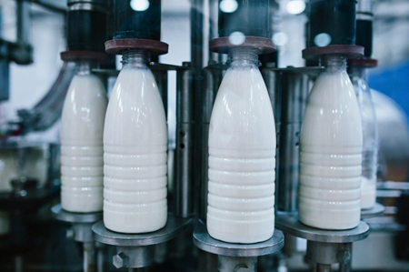 Глава Ульяновской области ставит задачу к 2021г нарастить производство молока в регионе почти в 1,5 раза