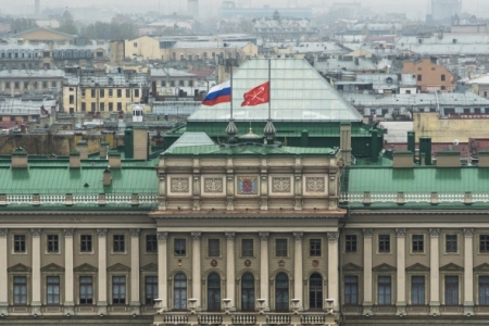 Парламент Петербурга готов закрыть вход для американских журналистов вслед за Госдумой