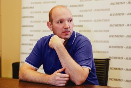 Генеральный директор "ВСМПО-Ависма" М.Воеводин: "Пришло время инвестировать не прямые деньги, а наш интеллект"