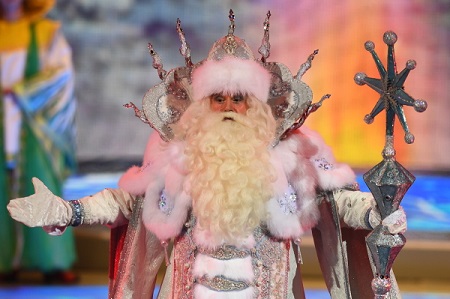 Деды Морозы пройдут парадом по центру Москвы