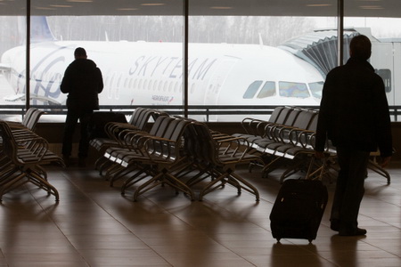 Аэропорт Южно-Сахалинска закрыт из-за метели