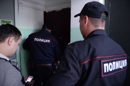 Проводятся обыски в доме, где проживал кизлярский стрелок, в город прибыл глава МВД Дагестана