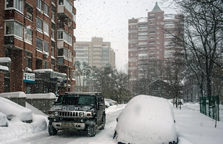 Более 1,5 м снега выпало в Петербурге за зиму - Смольный